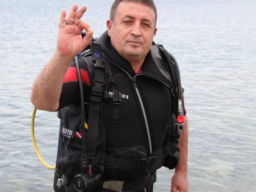 Öğrencilere deniz bilimi ve su altı araştırmaları eğitimi Boğaziçi Su Altı Araştırma Merkezi, Galatasaray Üniversitesi ve Akdeniz Üniversitesi