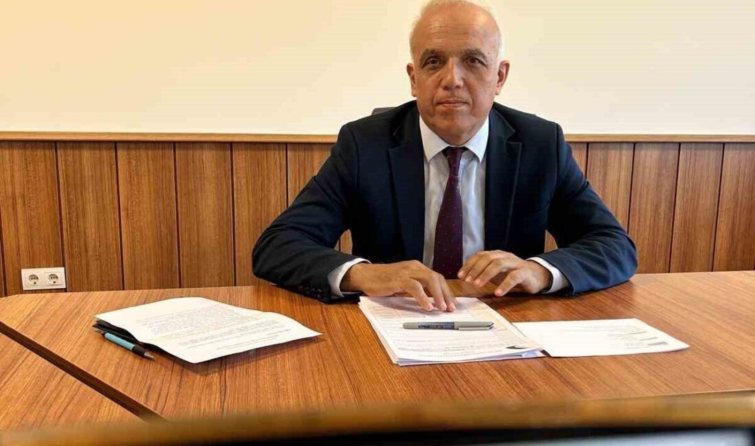 Öğrencilere yönelik bilgilendirme yapıldı Düzce Üniversitesi Kariyer Geliştirme ve Mezun İzleme Uygulama Araştırma Merkezi