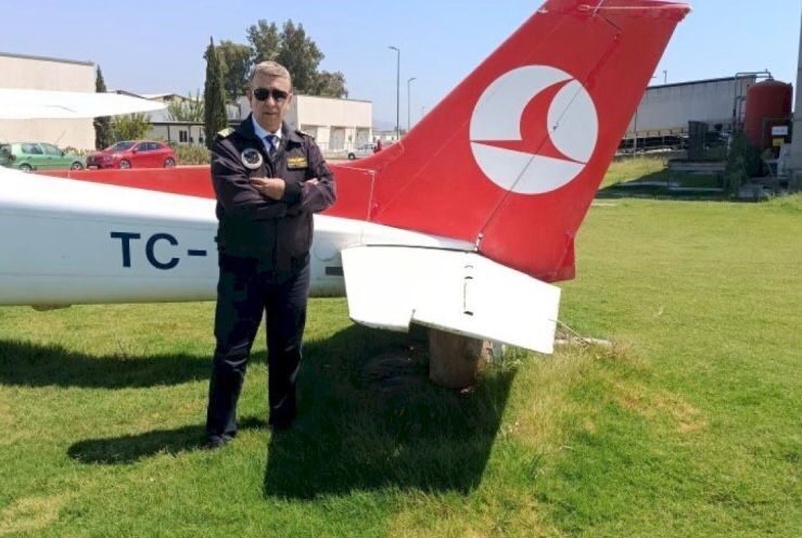 Aydın’ın Efeler ilçesindeki Uçuş Okulu’nda Similatör Eğitmeni (Öğretmen Pilot) olarak