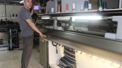 2025-2026 eğitim-öğretim yılından itibaren devlet okullarında serbest kıyafet uygulaması kaldırılarak