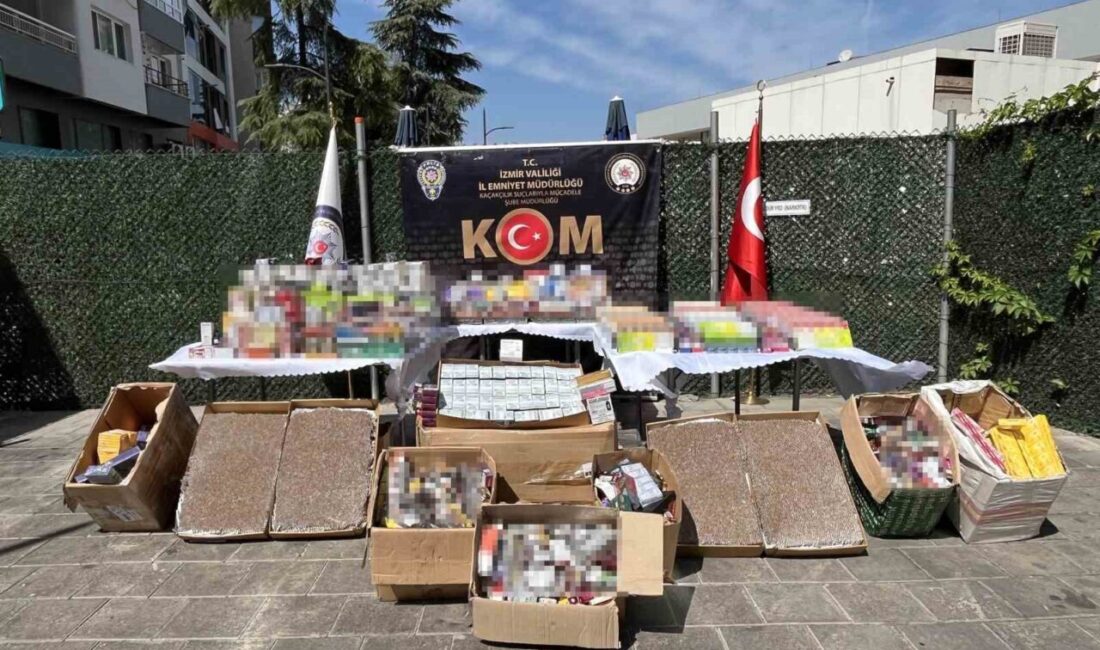 Okula dönüş öncesi İzmir polisinden sıkı denetim İzmir’de okulların açılması öncesi, polis ekipleri tarafından çok sayıda kaçak