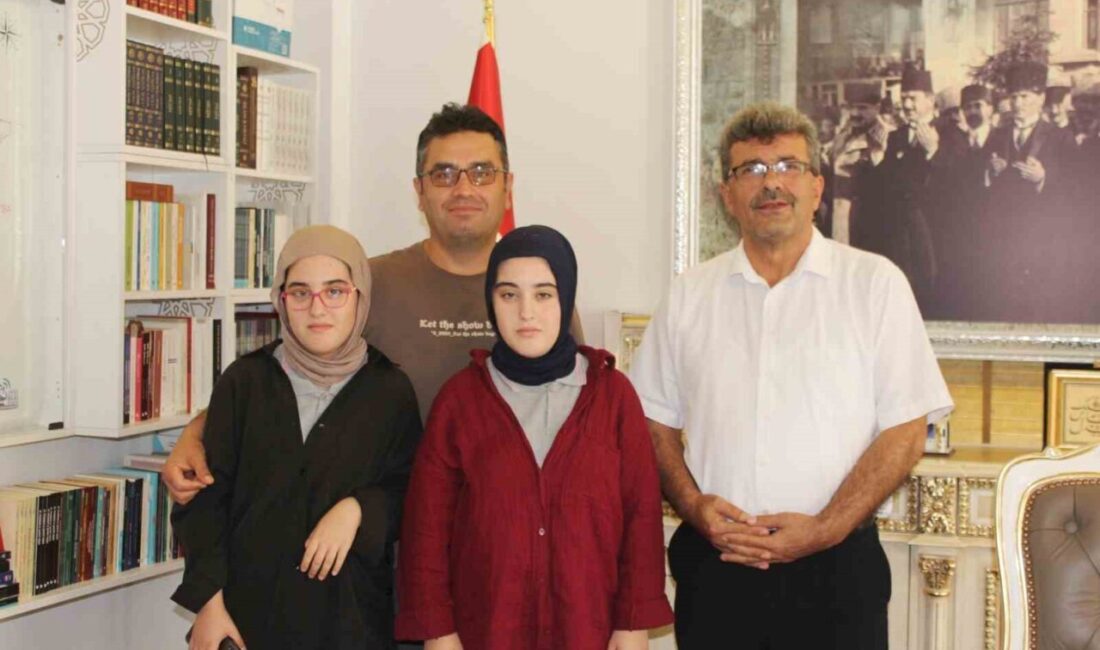 Ordu’da ’Yazınla Yazıma Dokun’ yarışmasında dereceye girenlere ödül Ordu’nun Ünye ilçesinde, Diyanet İşleri Başkanlığı tarafından yaz Kur’an kurslarına