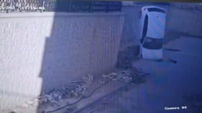 Yozgat’ın Sorgun ilçesinde kontrolden çıkan otomobilin metrelerce yükseklikten okul bahçesine