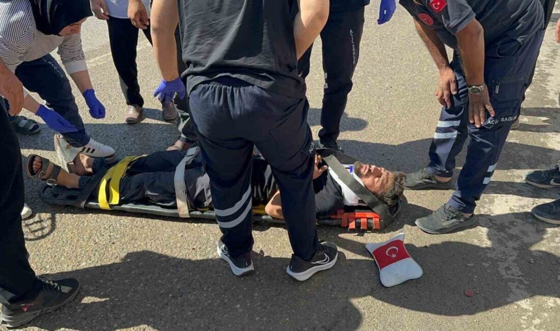 Otomobille çarpışan motosikletin sürücüsü yaralandı Adıyaman’da, motosiklet ile otomobilin çarpışması sonucu meydana gelen kazada 1