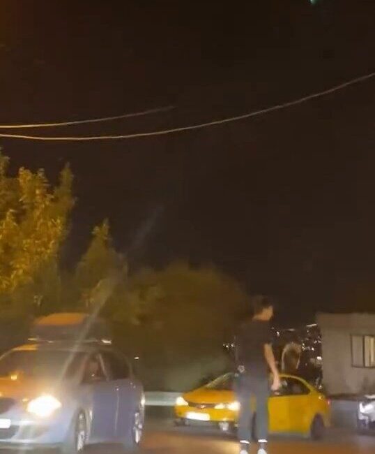 Uludağ yolundan aşağı hızla inen genç, canını hiçe saydı. Patenli