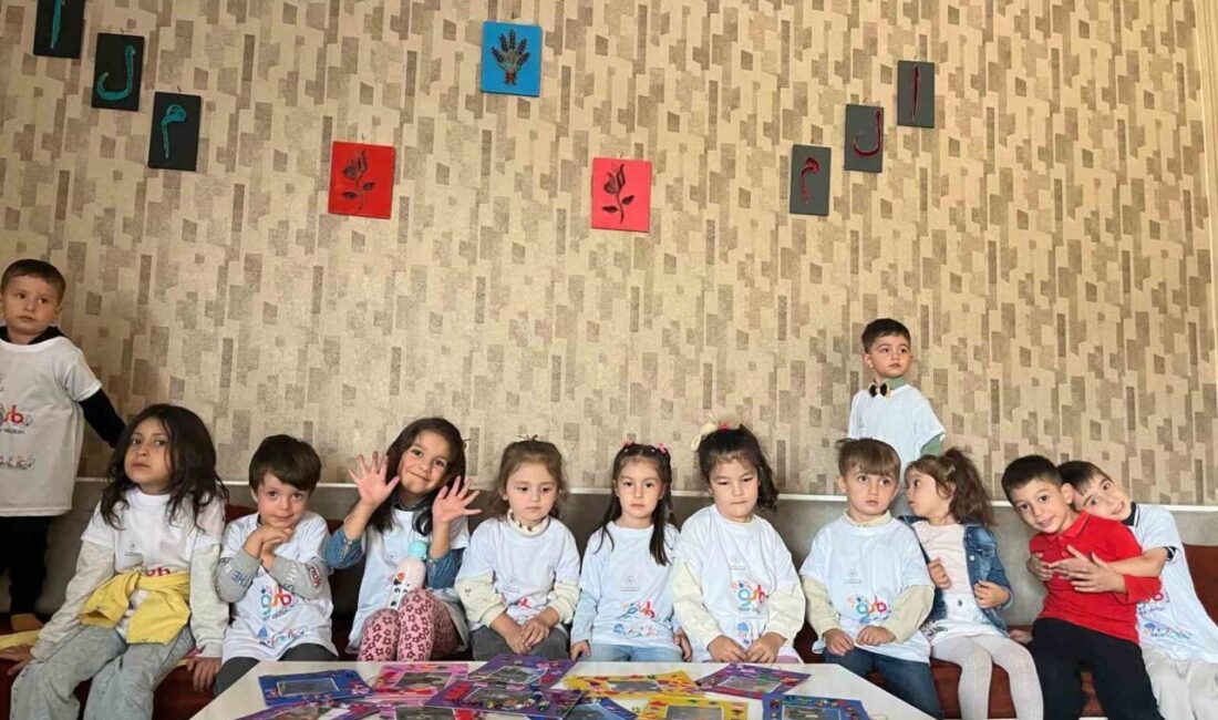 Patnos gençlik merkezinde çocuklar ve aileler aynı etkinlikte buluştu Patnos Gençlik Merkezi’nde düzenlenen etkinliklerde aileler ve çocuklar birlikte vakit