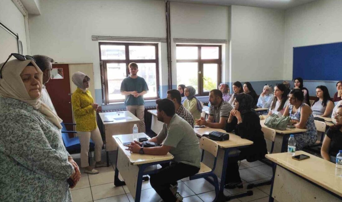 Patnos ilçe Milli Eğitim Müdürü Zeynep Oğuz Çam’dan köy okullarına ziyaret 2025-2026 eğitim-öğretim yılının başlamasıyla birlikte Patnos İlçe Milli Eğitim Müdürü