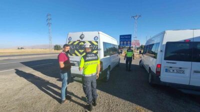 2025-2026 eğitim-öğretim yılının başlamasıyla birlikte Patnos İlçe Jandarma Komutanlığı Trafik