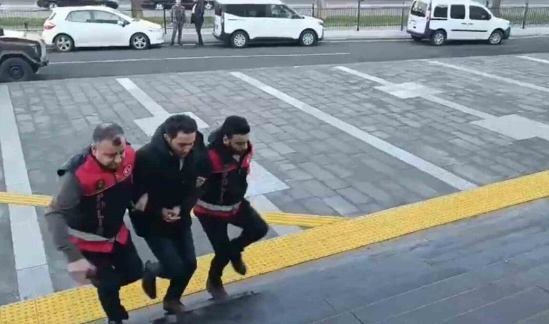 Sosyal medya üzerinden Peygamber Efendimiz’e hakaret ettiği iddia edilen Tekirdağ