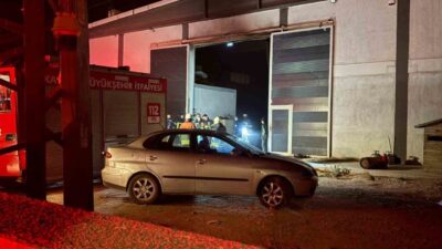 Kayseri’nin Kocasinan ilçesinde bulunan bir plastik fabrikasında çıkan yangın büyümeden