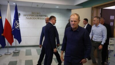 Polonya Başbakanı Donald Tusk, NATO ülkesi toprakları üzerinde ilk kez