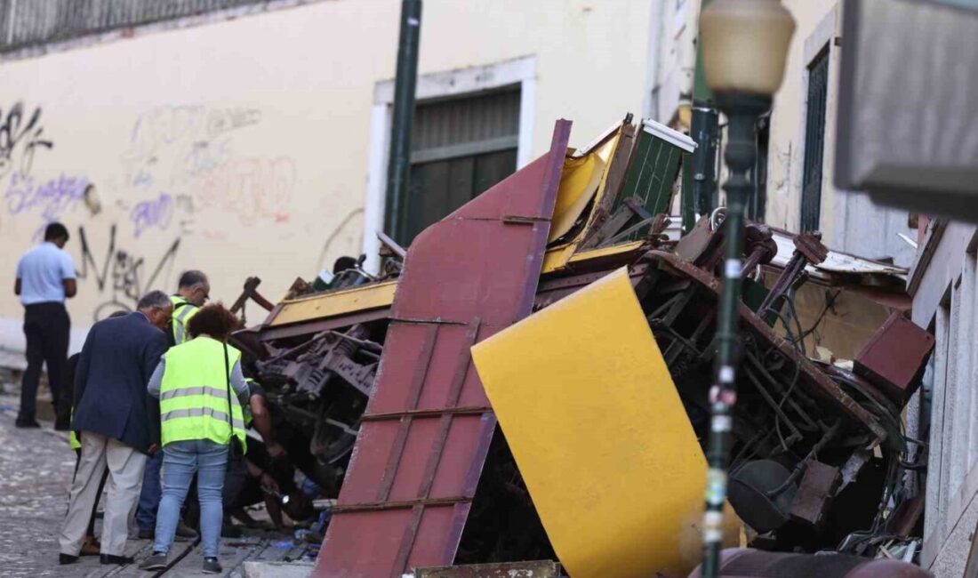 Portekiz’in başkenti Lizbon’da bulunan turistik Gloria Füniküleri’nde meydana gelen kazada