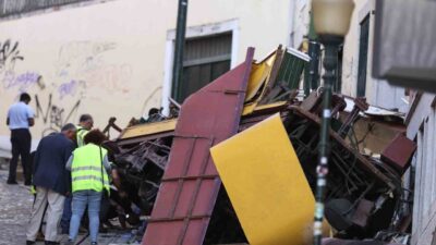 Portekiz’in başkenti Lizbon’da bulunan turistik Gloria Füniküleri’nde meydana gelen kazada