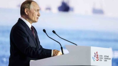 Rusya Devlet Başkanı Vladimir Putin, düzenlenen 10. Doğu Ekonomik Forumu’nda