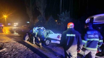 Çorum’un Osmancık ilçesinde etkili olan sağanak yağışın ardından çamura saplanan