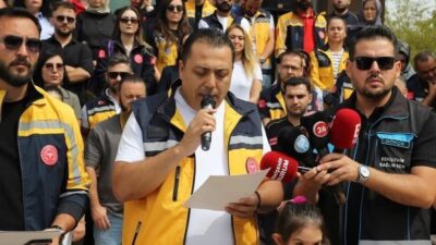 Eskişehir Sağlık-Sen Başkanı Hasan Hüseyin Köksal, sağlık ekiplerinin 2 şahıs