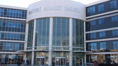 Kayseri’de sahte ehliyetle kiraladığı otomobili başka bir kişiye satmaya çalışmaktan
