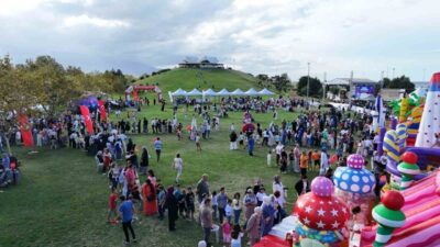 Samsun Büyükşehir Belediyesi tarafından düzenlenen “Okula Merhaba Çocuk Şenliği” yoğun