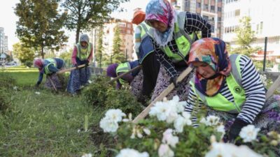 Samsun Büyükşehir Belediyesi bünyesinde görev yapan kadın çalışanlar, emekleri, alın