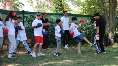 Gençlerin yaz tatilinde sportif ve kültürel aktivitelere katılmalarını sağlamak amacıyla