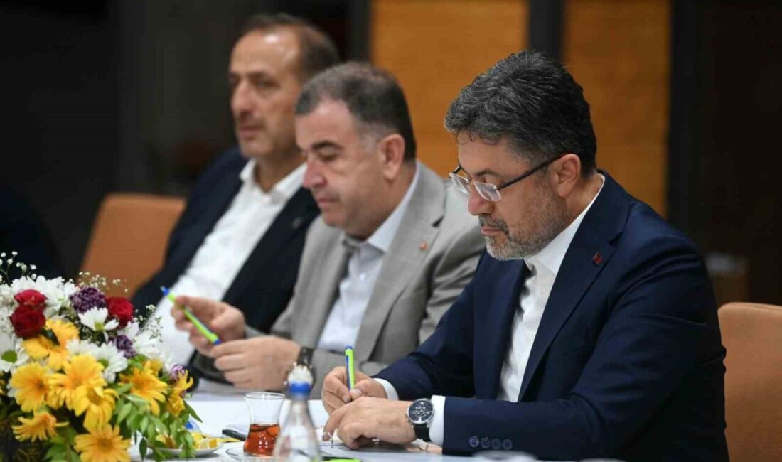 Şap hastalığı dolayısıyla 6 ilde kapatılan hayvan pazarları açılacak Tarım ve Orman Bakanı İbrahim Yumaklı, şap hastalığı ile mücadele