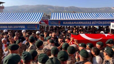 Mersin’de görev esnasında arızasını gidermeye çalıştığı silahın ateş alması sonucu