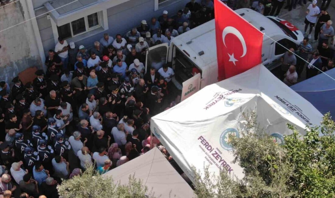 Şehit Uzman Çavuş Yeşil’in Salihli’deki baba ocağında helallik alındı Kütahya-Çavdarhisar yolunda meydana gelen kazada şehit olan Jandarma Uzman Çavuş