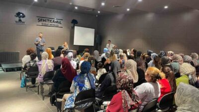 Şehitkamil Belediye Başkanı Umut Yılmaz’ın kadınların üretim sürecinde aktif rol