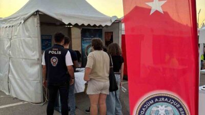 Afyonkarahisar’da ‘Siberay’ programı çerçevesinde yaklaşık 90 bin kişiye bilgilendirme yapıldı.