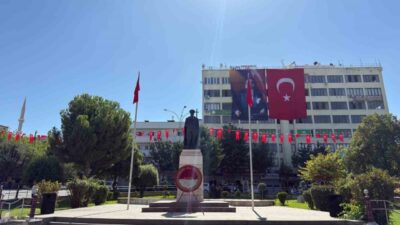 Cumhuriyetin kurucusu gazi Mustafa Kemal Atatürk’ün 16. Kolordu Komutanı olarak