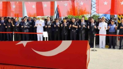 Mersin’de arızasını gidermeye çalıştığı silahın ateş alması sonucu şehit olan