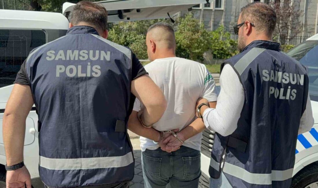 Silahlı saldırgan kız arkadaşının evinde yakalandı Samsun’da bir kişiyi silahla yaralayan zanlı, kız arkadaşının evinde yakalandı.