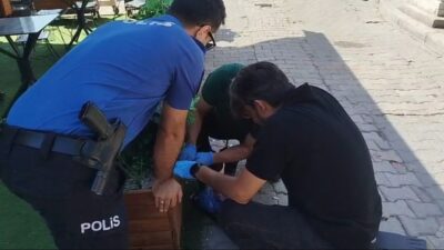 Mersin’in Tarsus ilçesinde bir kişi uğradığı silahlı saldırı sonucu yaralandı.