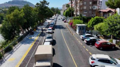 Mersin Büyükşehir Belediyesi, Silifke’nin Abdi İpekçi Caddesi’nde 500 metrelik sıcak