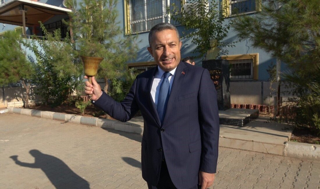 Sınır kenti Kilis’te ilk ders zili çaldı 2025-2026 eğitim öğretim yılı yurt genelinde olduğu gibi Kilis’te de