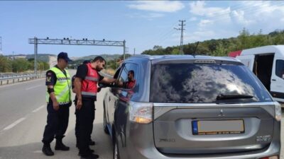 Sinop’ta jandarma tarafından yapılan huzur uygulamasında bin 591 kişi sorgulandı,
