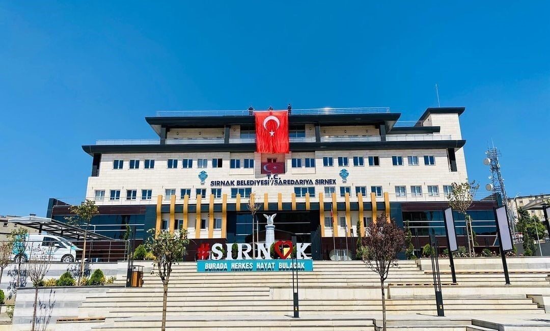 Şırnak’ta 1 günlük su kesintisi Şırnak Belediyesi, Dicle Elektrik Dağıtım A.Ş. (DEDAŞ) tarafından yapılacak bakım