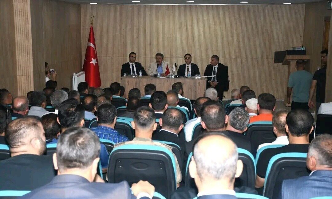 Şırnak Valisi Birol Ekici başkanlığında Uludere ve Beytüşşebap ilçelerinde muhtarlarla