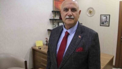 Sivas köy düğünlerinde kadın kıyafeti giyen erkeklerin eğlenceleri tepki çekti,