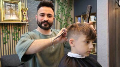 Sivas’ta kuaförlük yapan Samet Totaş, anlamlı bir sosyal sorumluluk projesine