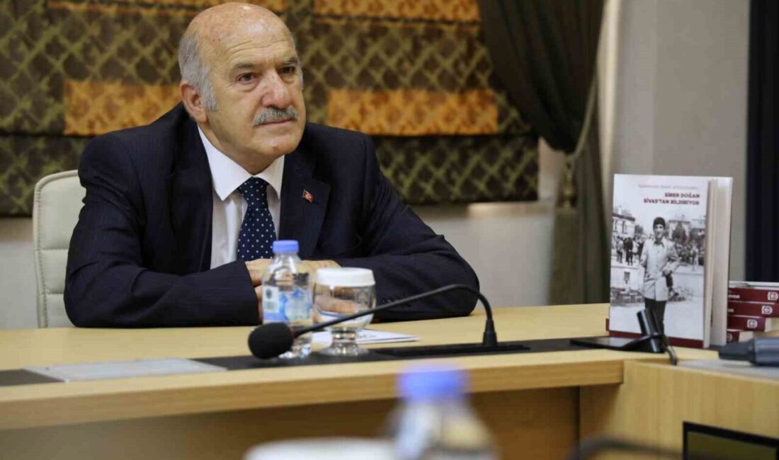 Sivas’ta 55 yıllık birikim kitaba dönüştürüldü Sivas’ta yaşayan ve şehrin hafızası olarak bilinen duayen gazeteci Sirer