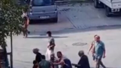 İstanbul Beylikdüzü’nde bir sokak köpeği, dışarıda oynayan çocuğu ısırınca ortalık