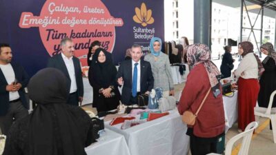 Sultanbeyli Belediye Başkanı tarafından girişimci kadınları desteklemek ve üretimi teşvik