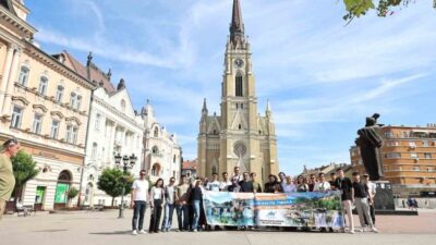 Sultangazi Belediyesi, Sultangazi Eğitime Destek Akademisi (SEDA) ile merkezi sınavlara