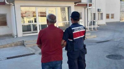 Aydın’ın Söke ilçesinde yol kontrolü esnasında şüphe üzerine durdurulan araçta