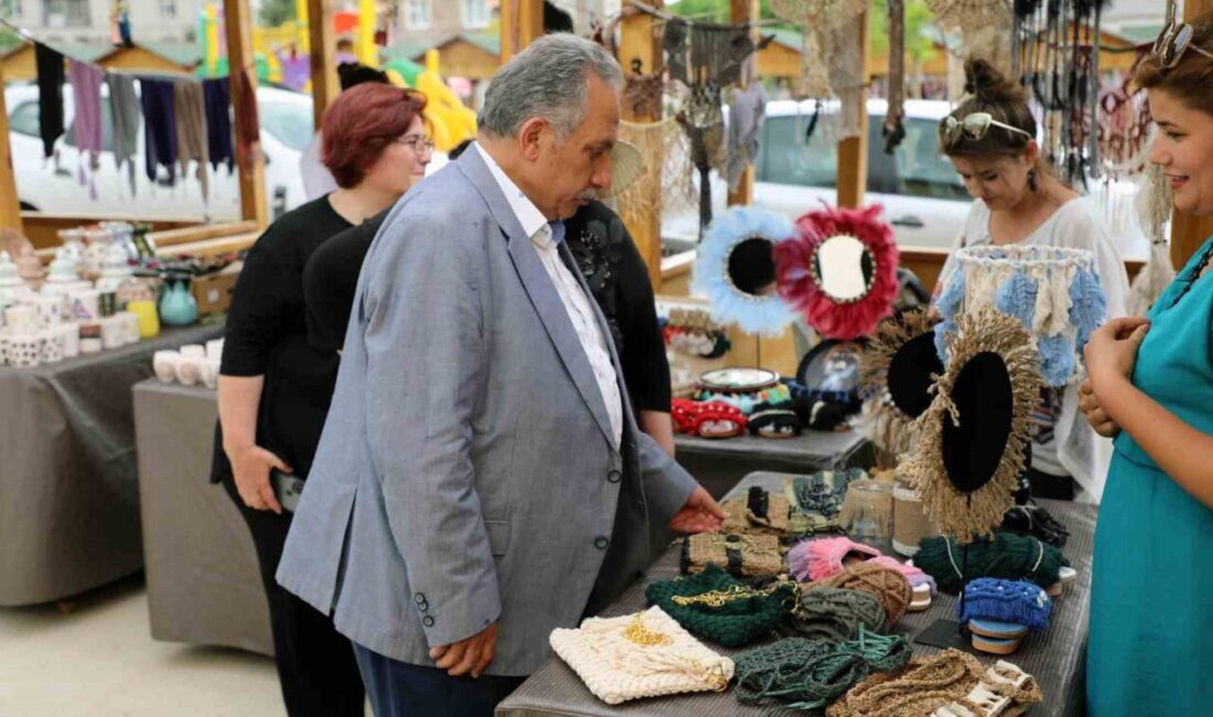 Talas’ta bu pazar Eylül’ün ilk Maharetli Eller günü Talas Belediyesi’nin kadın girişimcilere destek amacıyla Maharetli Eller Kadın Girişimi