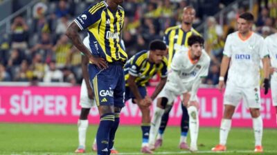 Fenerbahçe’nin Brezilyalı forveti Anderson Talisca, Alanyaspor maçında penaltıdan yararlanamadı. Talisca,