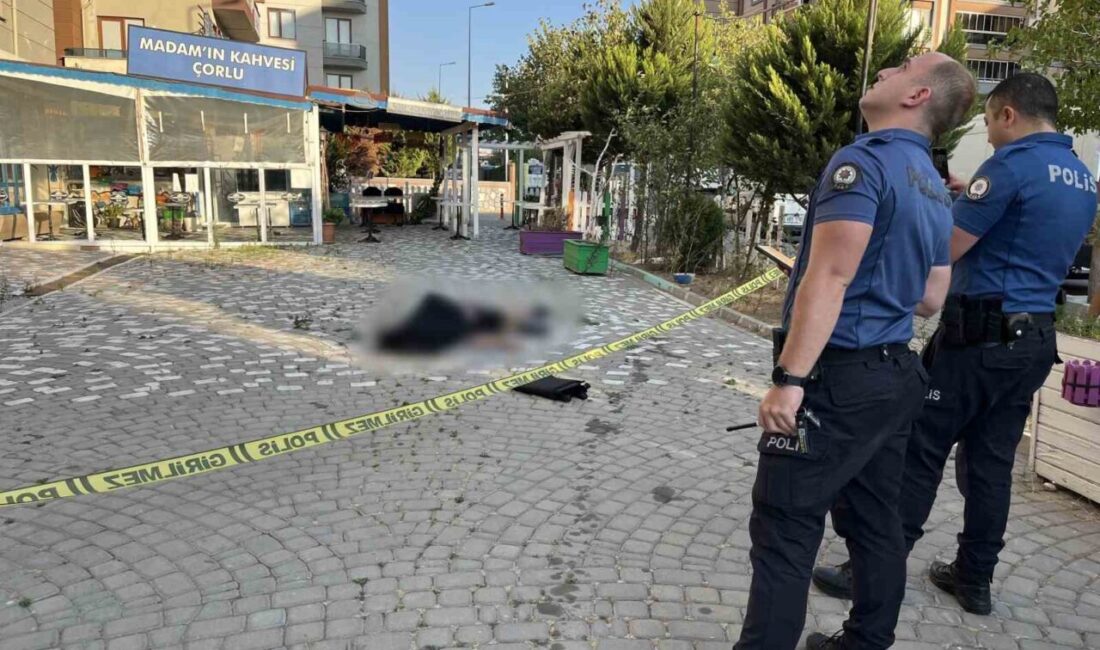 Tekirdağ’da 7. kattan düşen vatandaş hayatını kaybetti Tekirdağ Çorlu’da bir rezidansın 7. katından düşen 36 yaşındaki genç