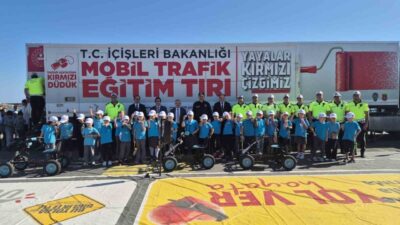 İçişleri Bakanlığı’na bağlı mobil eğitim tırı, Tekirdağ’a gelerek çocuklara trafik