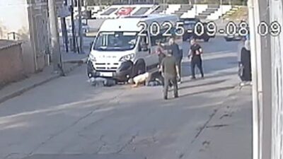 Tekirdağ’ın Saray ilçesinde işçi servisinin altında kalan anne ve oğlu